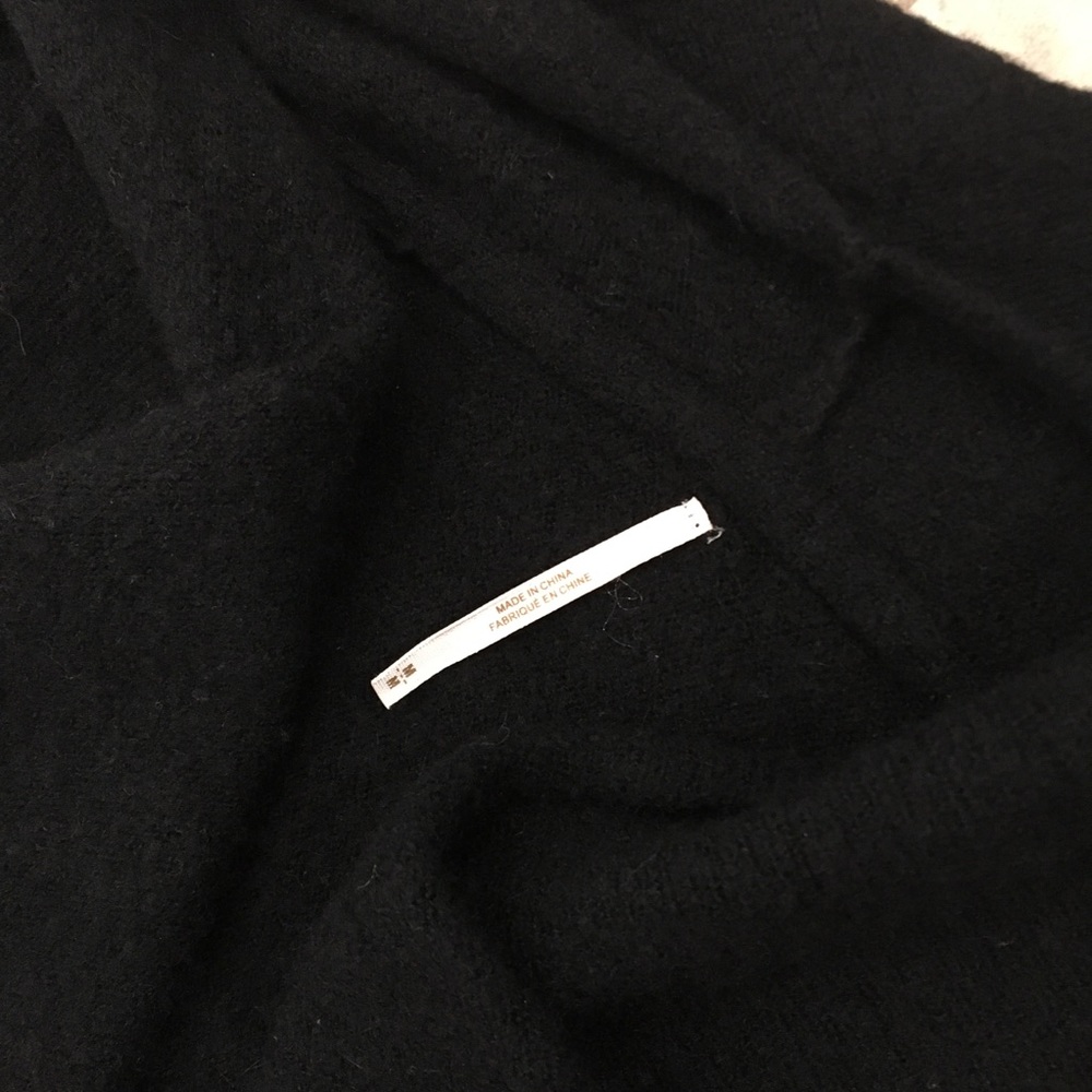 FREE PEOPLE black cardigan - Picture 3 of 8